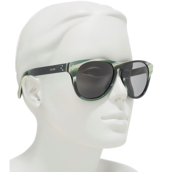 Celine 58mm Round Sunglasses New In Case & Box’s - Comes With Cleaning Cloth - Picture 15 of 15